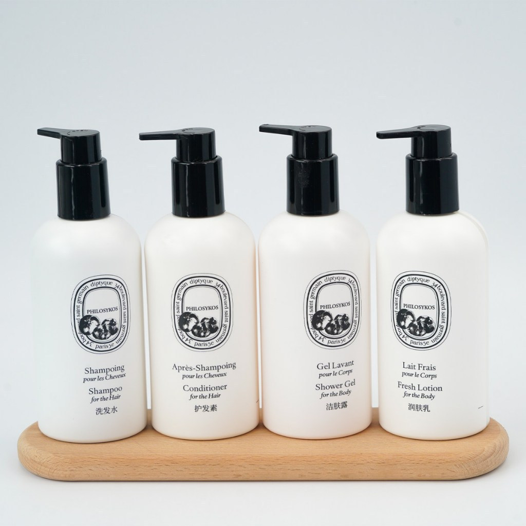 Ritz Carlton DIPTYQUE Greek Fig Fragrance Shampoo, ครีมนวดผม, เจลอาบน้ํา, โลชั่นให้ความชุ่มชื้น 300 มล.丽 Card White 无人 DIPTYQUE 洗花果香思发水护发水护发水服 300 มล. NKS9