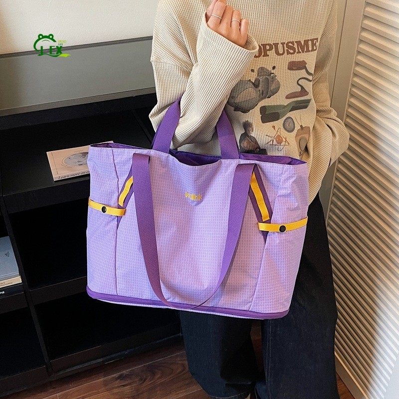 กระเป๋าเดินทางสีทึบ - กระเป๋าสะพายข้างสําหรับ Commuting Yoga Fitness