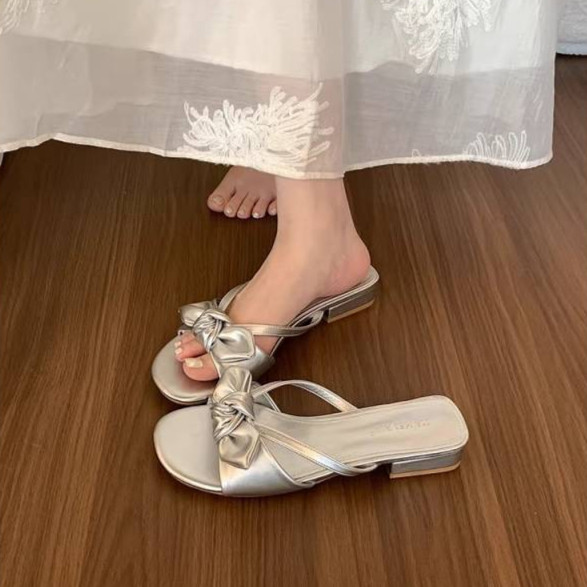 French Style Low Heel Flip-Flops Summer Outer Wear Skirt Fairy Style French Low Heel Flip-Flops Summ