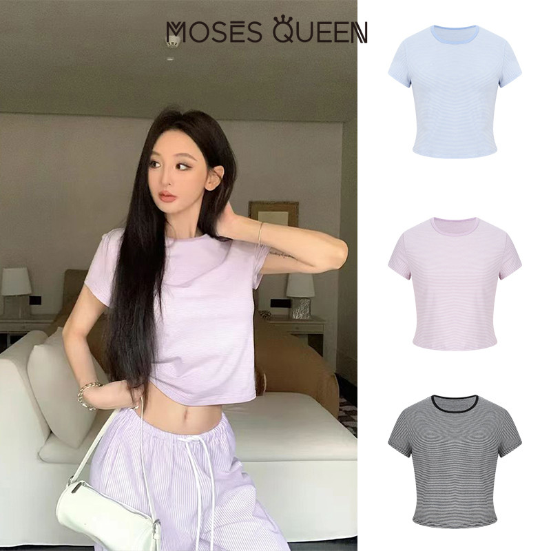< MOSESQUEEN > เสื้อลายเซ็กซี่ แขนสั้น สไตล์สาวหวานแต่แซบ มีดีไซน์หลวมๆ และรอบคอดีไซน์พิเศษ #63450