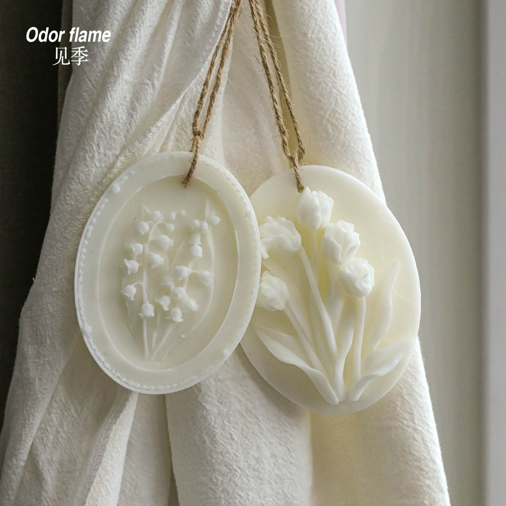 < Lily of the Valley Story > ตู้เสื้อผ้าตู้น้ํามันหอมระเหยขี้ผึ้งชิปขี้ผึ้งกลิ่นหอมยี่ห้อกลิ่นหอมติด