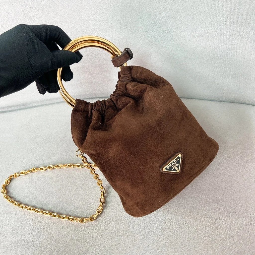 Prada prada Suede Suede Bucket Bag Cowhide Bucket Bag Chain Bag Handbag Female Bag Shoulder Bag Cros