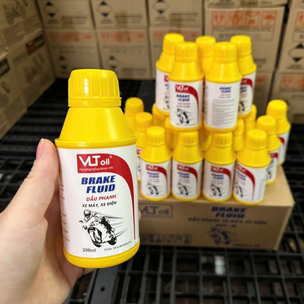BRAKE FLUID BRAKE FLUID สําหรับรถมอเตอร์ไซค์และยานพาหนะไฟฟ้า BRAKE FUILD Victrta Premium 200ml