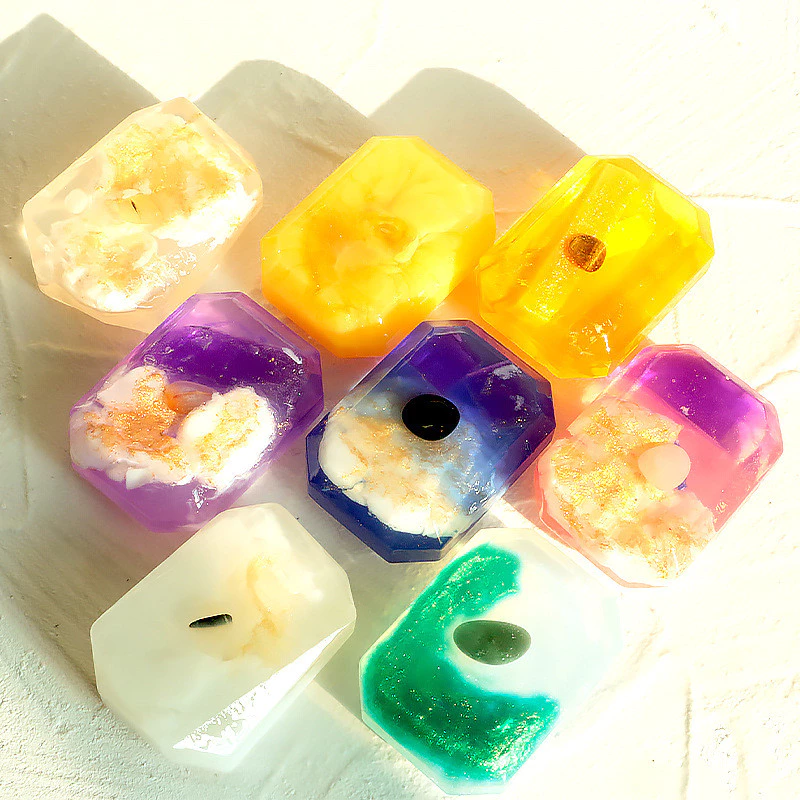 สบู่แฮนด์เมดอัญมณี กลิ่นหอมชุ่มชื้น thumbnail 3