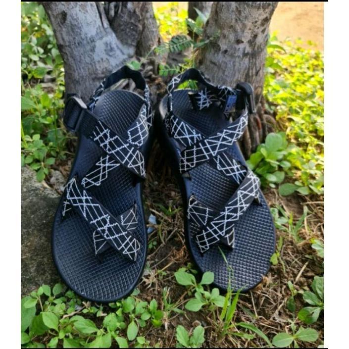 【SALE】รองเท้าแตะ Chaco Z2 Classic สินค้าพร้อม