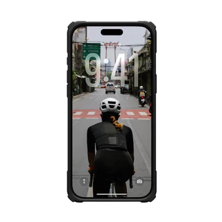 UAG Plasma XTE Magnetic เคสกันกระแทก iPhone 17 / 17 Pro / 17 Pro Max / 17 Air มีขาตั้ง Kickstand