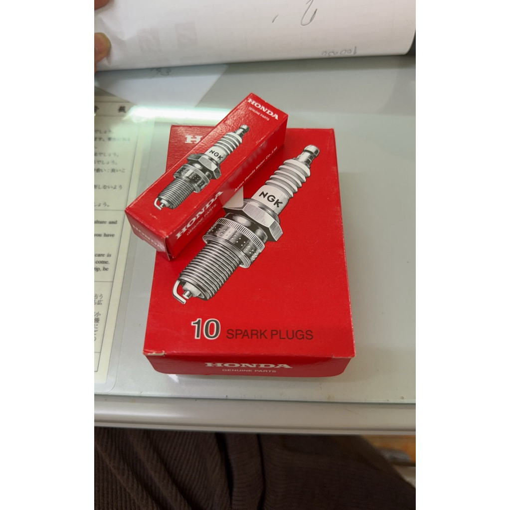 หัวเทียนแท้ Honda C7HSA (NGK) ของแท้ 100% สำหรับรถมอเตอร์ไซค์
