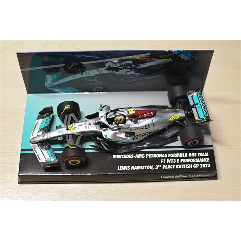 [มาใหม่เดือนพฤษภาคม] Mini Cut Minichamps 1: 43 Benz Benz AMG W13 F1 Hamilton Lewis Hamilton 44 #2022