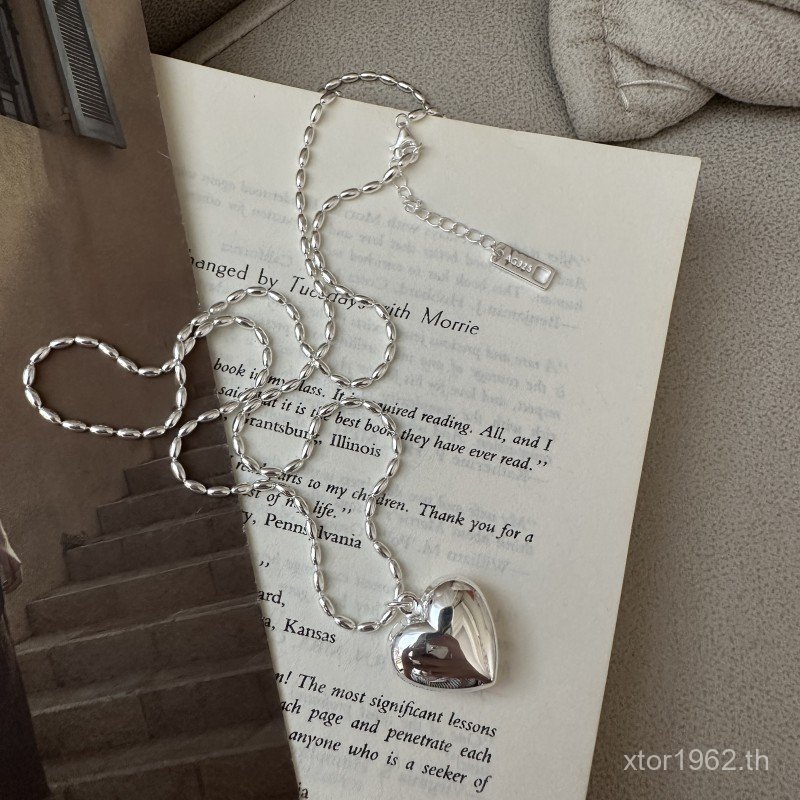 Love Feeling Hollow รุ่นสไตล์สไตล์สไตล์ Basic Silver Design Clavicle Niche เกาหลี s925 Pure Simple ส