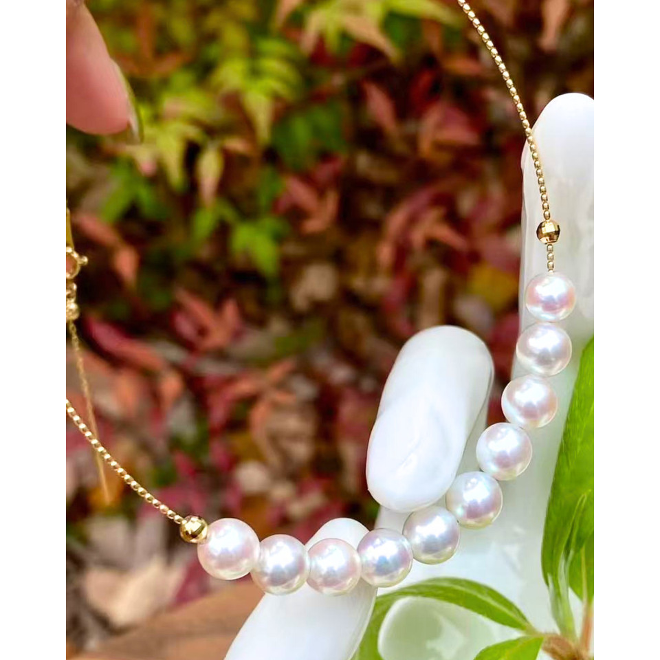 4A Japanese Akoya Round Necklace in 18K Gold - Constellation Station Necklace - White (6-7mm)