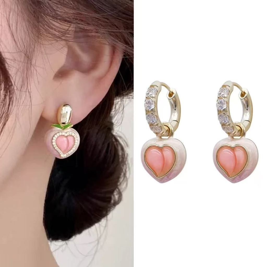 ต่างหูหัวใจพีชสีชมพู High-End Gentle Niche Design ต่างหูหัวใจพีชประณีต