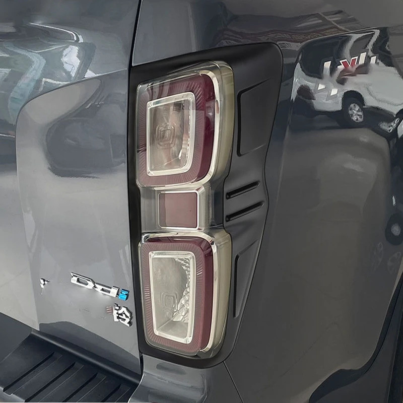 สําหรับ Isuzu D MAX D-MAX DMAX 2021 2022 2023 ABS chrome สีดําฝาครอบไฟท้ายกรอบอุปกรณ์เสริมภายนอก