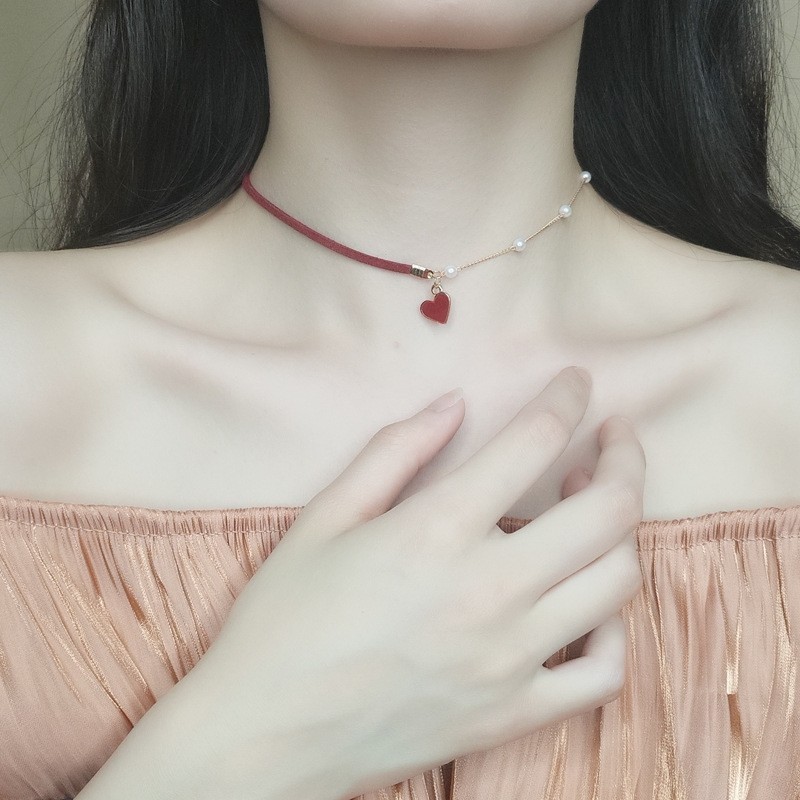 Heart-pounding Red Heart สร้อยคอ Clavicle Chain หญิง Super Fairy Pearl Influencer สร้อยคอ choker ของ
