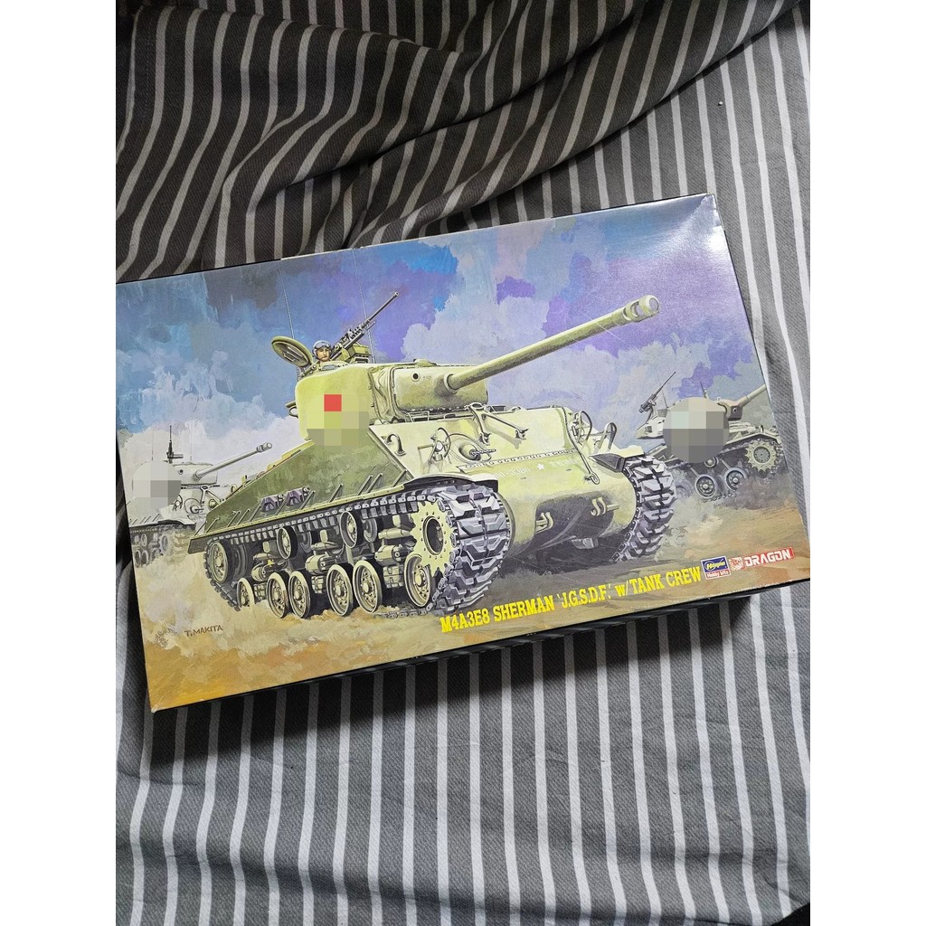 [สต๊อกพร้อม หากคุณมีคําถามใด ๆ ติดต่อ] Dragon 1/35 M4A3E8 Sherman Tank รุ่น JGSDF