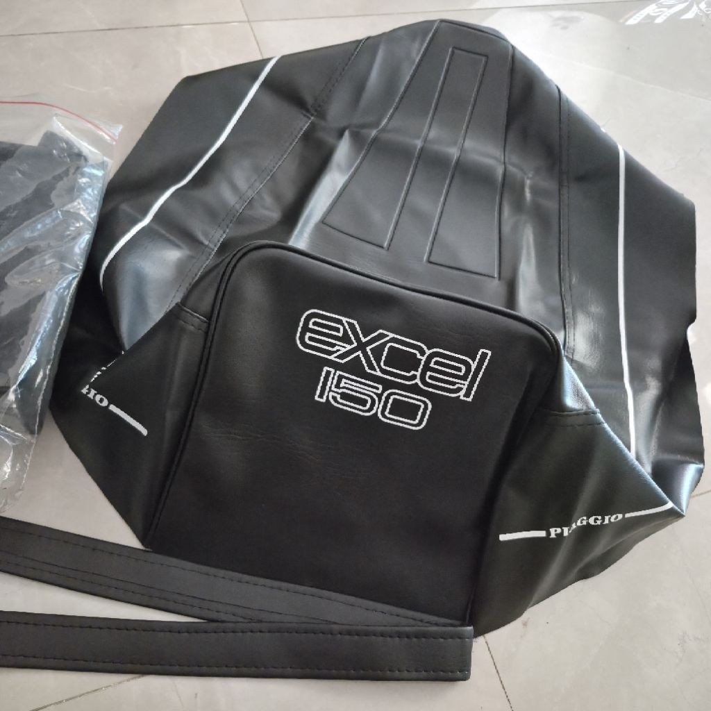 VESPA EXCEL150 EXCEL200 เบาะหนังพร้อมใช้