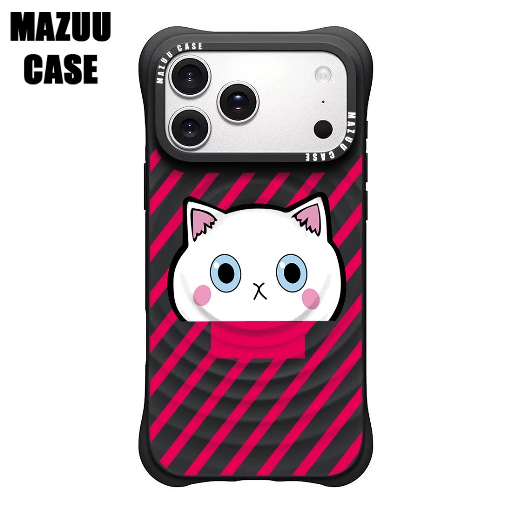เคสไอโฟน ซิลิโคนสีดำ แม่เหล็ก กันกระแทกมุม ลายแมวขาวหน้าตาน่ารักบนพื้นริ้วแดงขาว สำหรับ iPhone 17 16 15 14 13 12 11 Pro