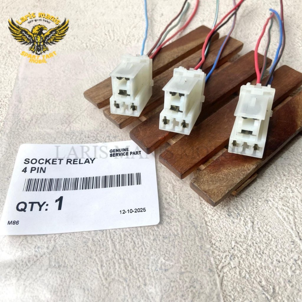 OMRON DENSO MITSUBA UNIVERSAL ORIGINAL 4-Prong Relay Socket Riley 4-Pin Socket
