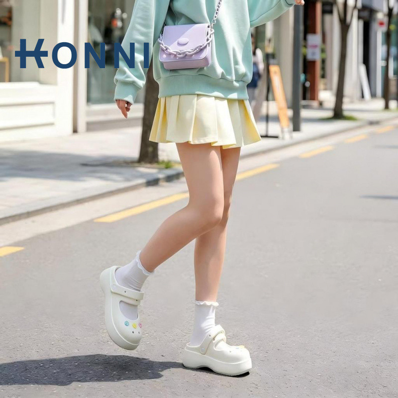KONNI       พร้อมส่งจากไทย แมรี่เจน พื้นสูง  รองเท้าแตะหัวโต   กันลื่น  โลลิต้า EVA  รองเท้าหัวโต    มรี่เจนวินเทจ
