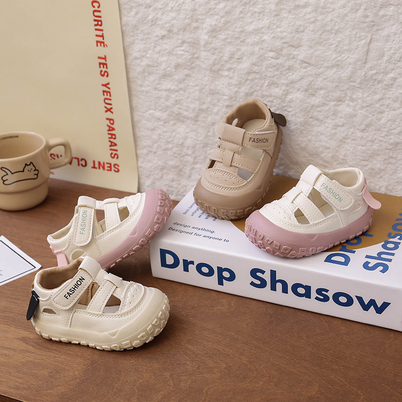 รองเท้าหัดเดินเด็ก Toes Capped Anti-kicked รองเท้าแตะเด็กวัยหัดเดิน Hook & loop กันลื่น 2026 ฤดูร้อนใหม่ชายหญิงรองเท้าแตะลําลองอินเทรนด์