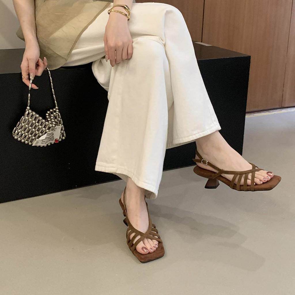 ROEM Soft-Soled Block Heel Flat Strap Sandals 2026 Summer Matching Skirt Thin Strap Roman
