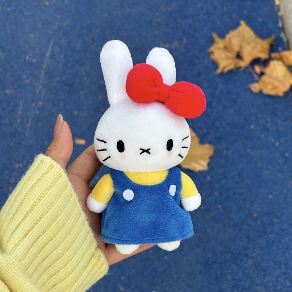 Miffy Kittyตุ๊กตาอุปกรณ์จี้ตลกMiffy Miffy Kittyตุ๊กตาจี้น่ารักการ์ตูนตลกน่ารักตลกMiffyกระต่ายHello K