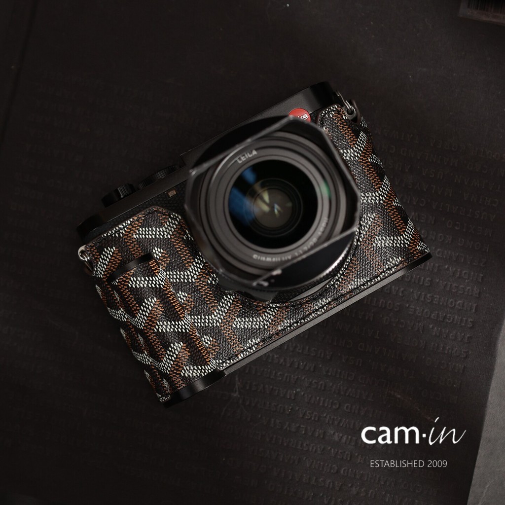 เหมาะสําหรับ Leica Leica Q3/Q343 เคสป้องกันกล้อง Retro รูปแบบฟันสุนัขกระเป๋ากล้องฐานกล้อง