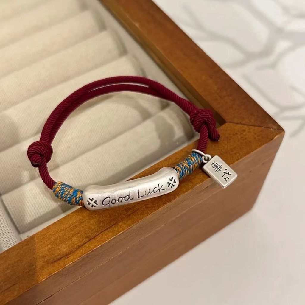 XINYI XINYI Wishes มา True สร้อยข้อมือหญิง ins Niche Design นักเรียน Retro แฟนสร้อยข้อมือแฟชั่นคู่ขอ