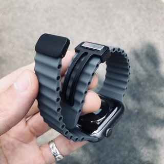 สายซิลิโคนแม่เหล็กมหาสมุทรสําหรับ Apple Watch 46/49/45/44/42/41/40/38 มม. Series 1-11 SE Ultra – สายรัดกีฬาระบายอากาศพร้อมพื้นผิวคลื่น