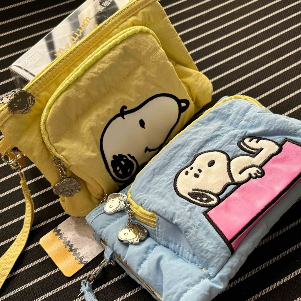 กระเป๋าเครื่องสําอาง Snoopy แบบพกพาความจุขนาดใหญ่จัดเก็บพับ Double-Layer Travel กระเป๋าใบเล็กแบบพกพา