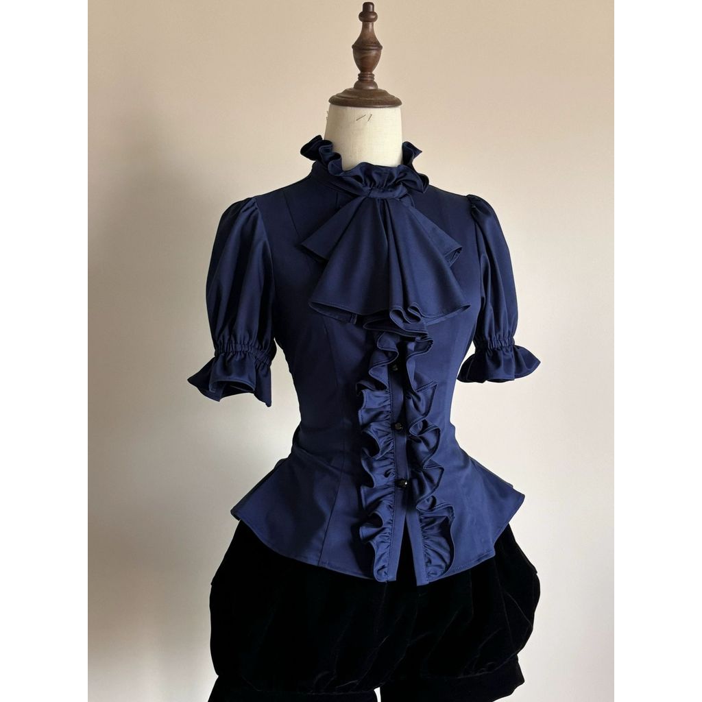 Gothic lolita เสื้อด้านในยุคกลาง Retro Prince ชุด Zhengtai แขนสั้น Klein Lan lolita เสื้อ