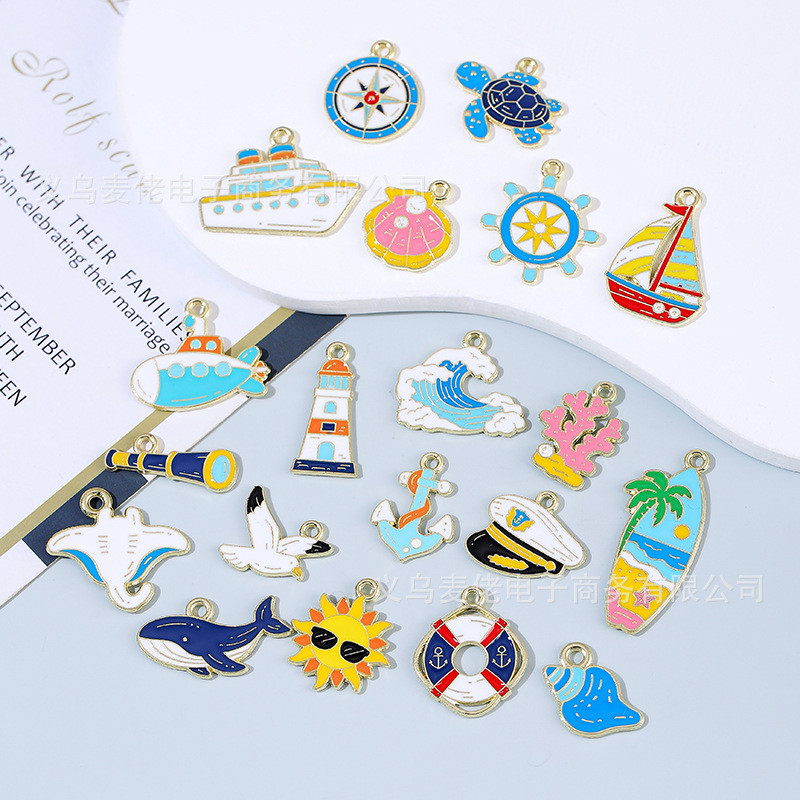 จี้ DIY รูปเรือใบ สิ่งมีชีวิตในทะเล กล้องโทรทรรศน์ ประภาคาร - ชิ้นส่วนเครื่องประดับโลหะผสมลงยา - วัสดุทำพวงกุญแจ - ของขวัญงานฝีมือสำหรับเด็กชายและเด็กหญิง