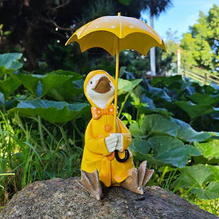 Raining Duck รูปปั้นเป็ดน้อยกางร่ม รูปปั้นเรซิ่นรูปเป็ดน่ารัก เรซิ่นเนื้อแน่น ประติมากรรมเป็ด รูปปั้นเรซิ่นสไตล์โมเดิร์น