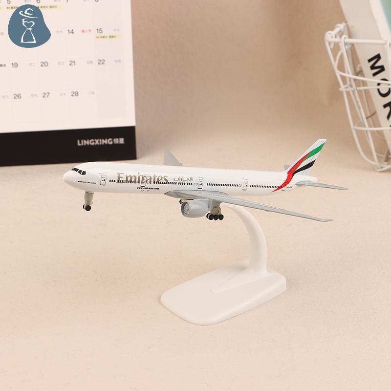 [PANDAB] 20 ซม.B777 UAE Emirates Airline Boeing 777 เครื่องบินรุ่น Die-casting โลหะผสมเครื่องบินโลหะ