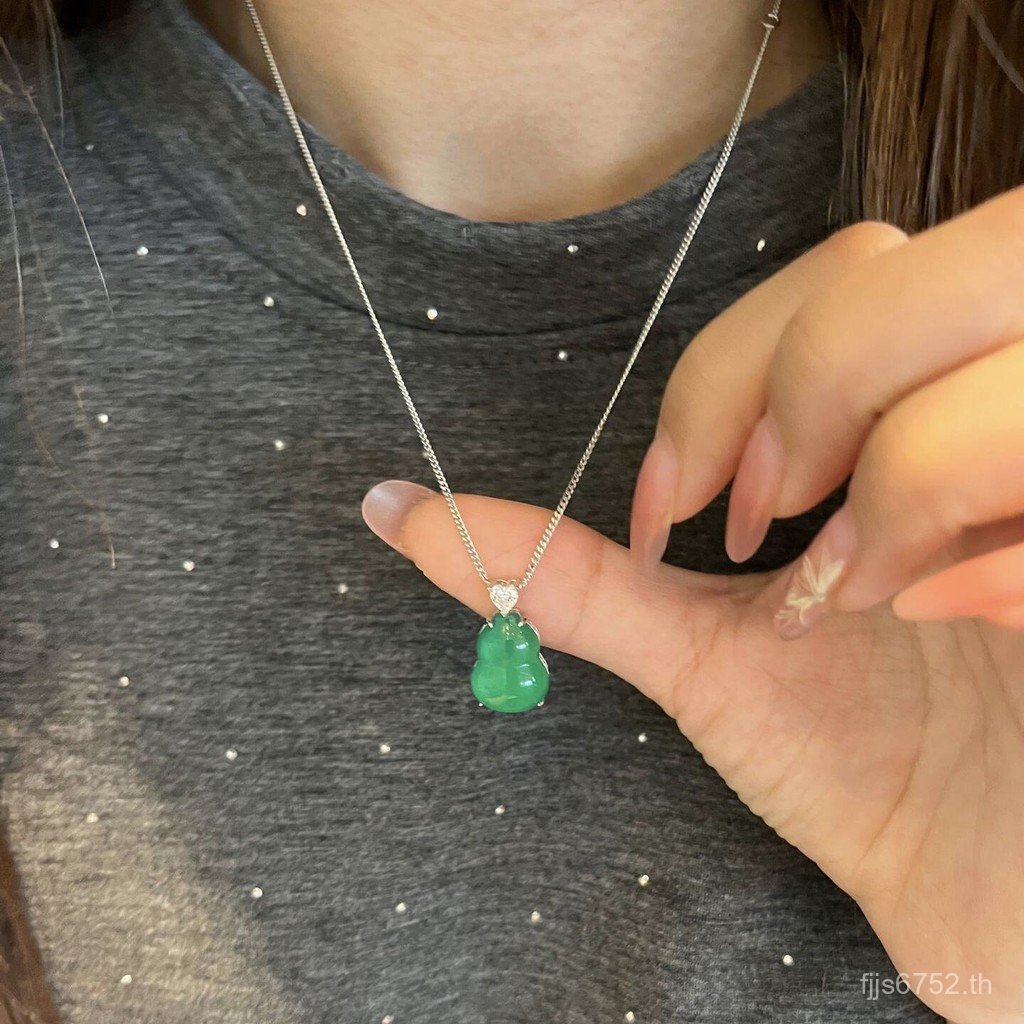 Chalcedony เพชรน้ําแข็งจี้ใหม่จี้หยกสไตล์จีนสีเขียว Forlo Love Heart สร้อยคอ Clavicle จีน Gourd ธรรม