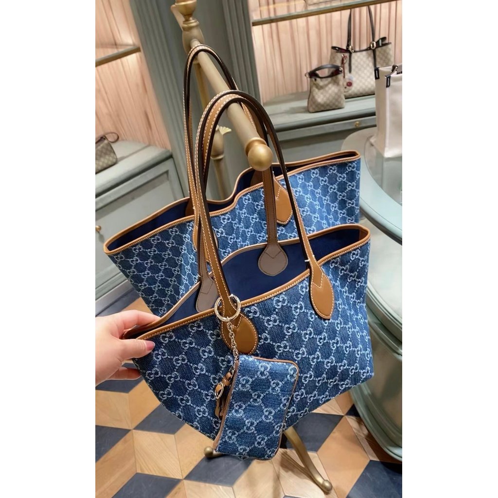 กระเป๋าโท้ต Gucci กระเป๋าช้อปปิ้ง Gucci