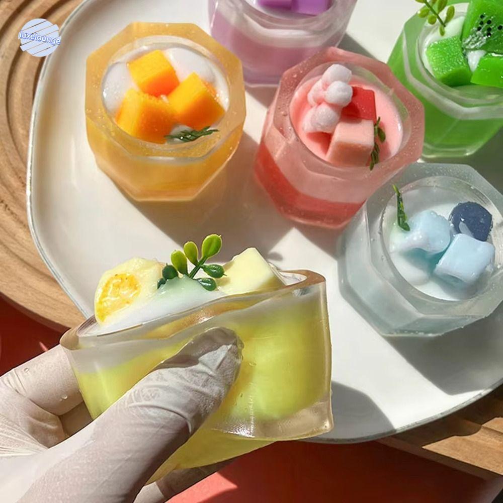 สกุชชี่ squishy ของเล่นเด็ก หรูหรา สกุชชี่ ของเล่นบีบ Squishy,ฟื้นตัวช้า5.5ซมสตรอเบอร์รี่นมเขย่าบีบของเล่น,ออกแบบถ้วยชานมเค้กเครื่องดื่มออกแบบสร้างสรรค์เลียน