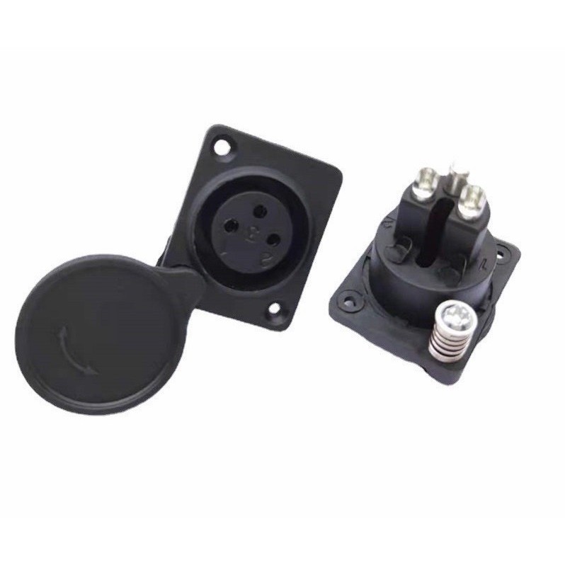 ปลั๊ก XLR ตัวเมีย พร้อมฝาปิดกันน้ำ ขั้ว XLR 3ขา ปลั๊กแคนนอนตัวเมีย