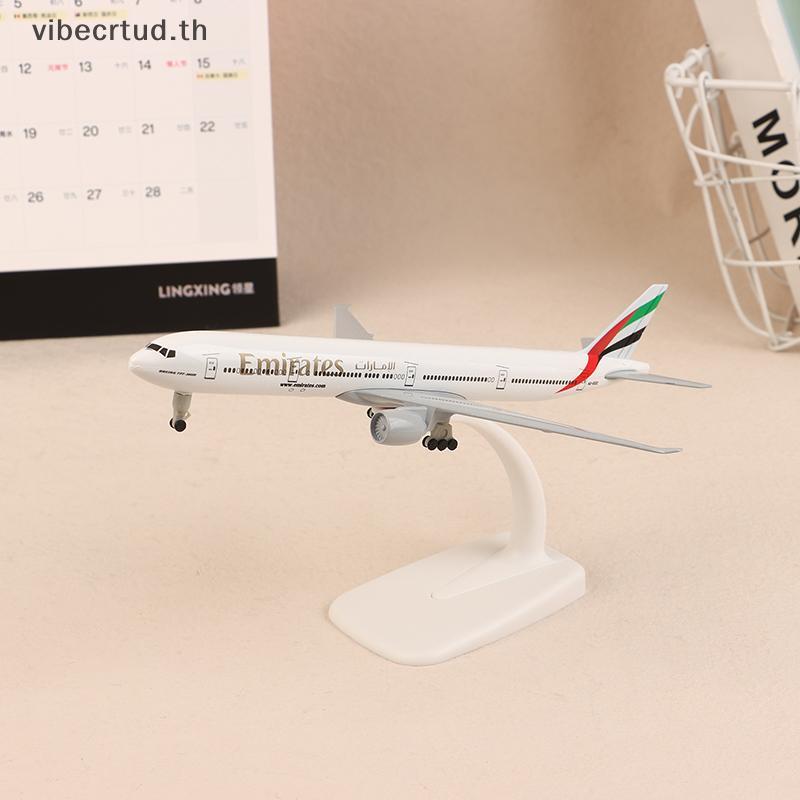 Vibecrtud 20 ซม.B777 UAE Emirates Airline Boeing 777 เครื่องบินรุ่น Die-casting โลหะผสมเครื่องบินโลห