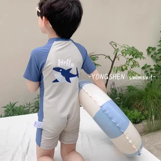 ERORO ชุดว่ายน้ำวันพีซ พร้อมหมวก ลายปลาฉลาม สำหรับเด็ก Kids Swimsuit Boy