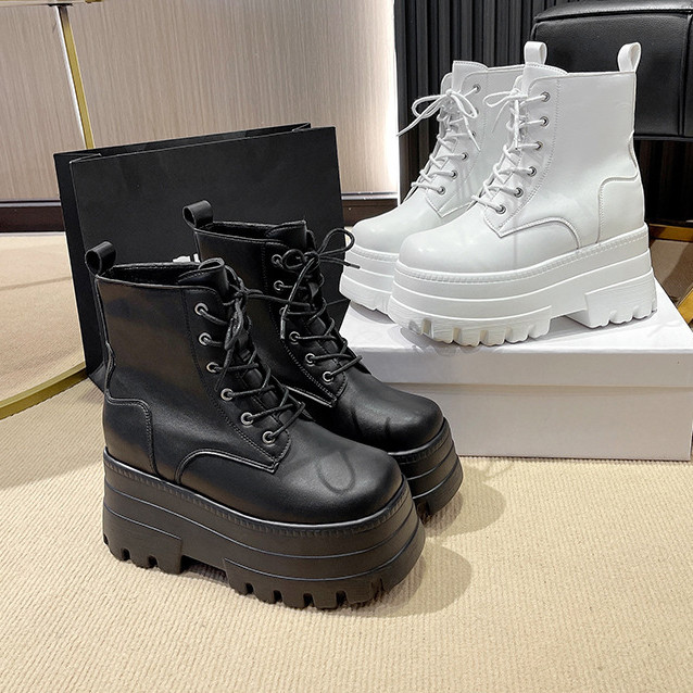 SU Plus-size British-style women's new thick-soled height-increasing zipper boots, platform biker bo