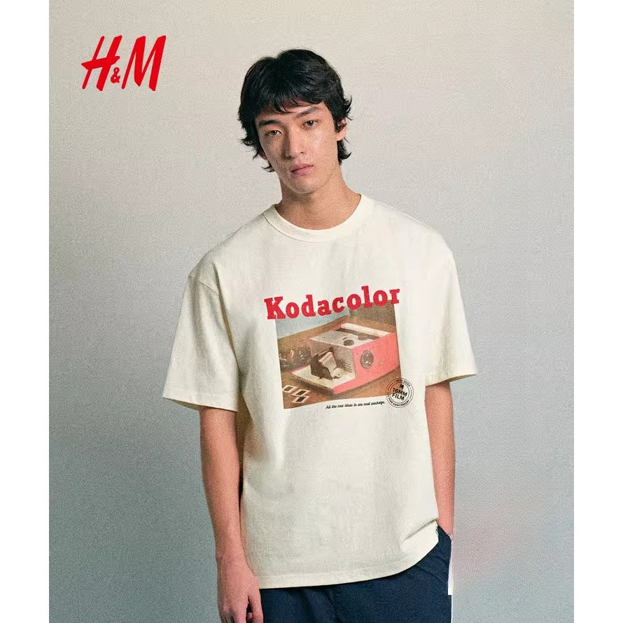 H&M [Kodak] HM เสื้อยืดผู้ชาย Loose Edition เสื้อยืดพิมพ์ลาย Base Shirt 1315414