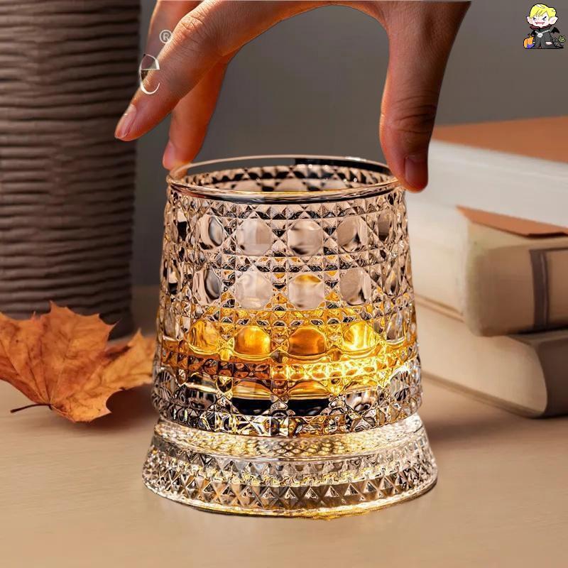 [CLA] 2026 ใหม่แก้ววิสกี้หมุน Whisky แก้วฐานแก้ว 360 หมุนองศาคริสตัล Rum แก้วสําหรับ Cotail Party ดื่ม [TH]