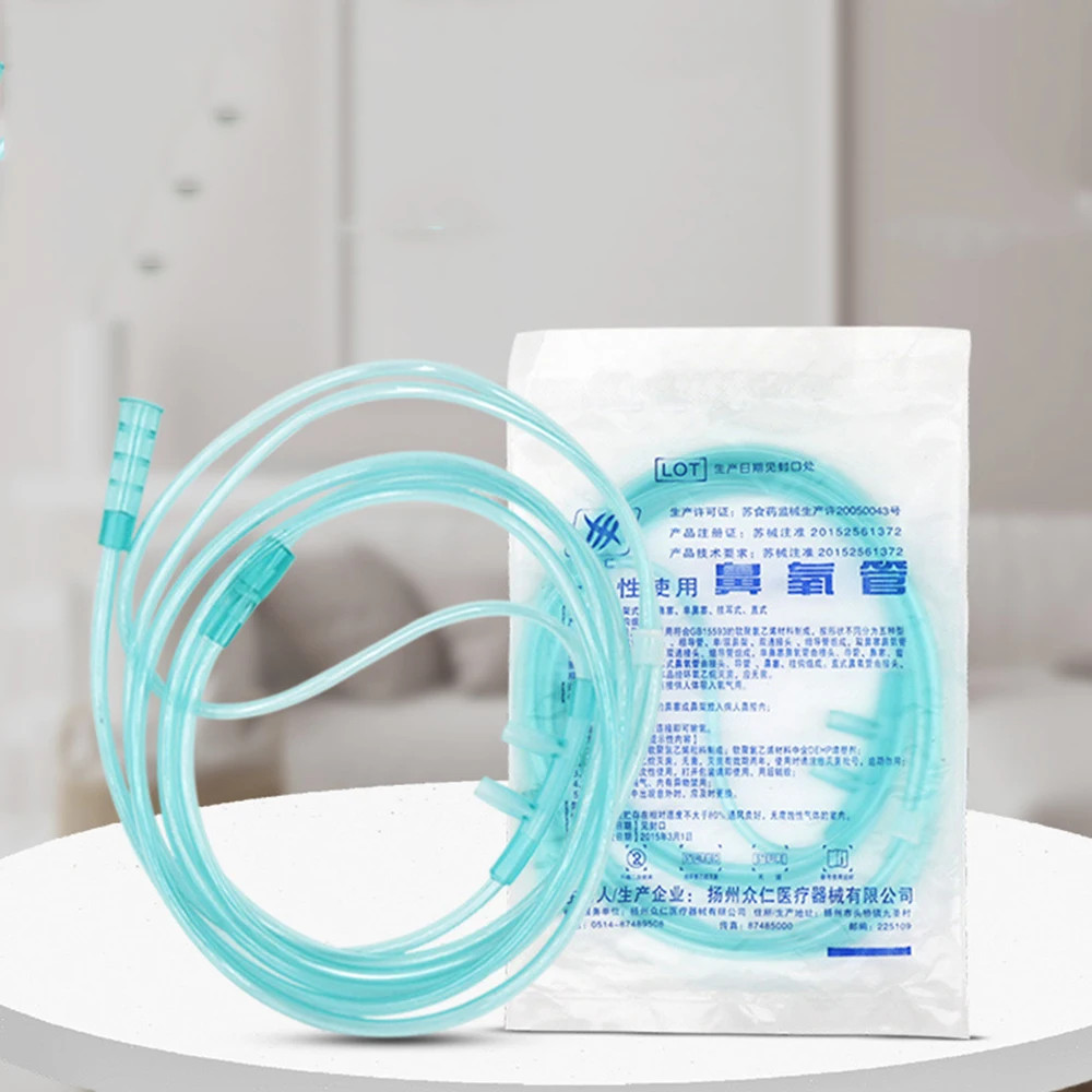 50 ชิ้น Double Nasal Cannula ออกซิเจนจมูก Cannula Iength 1500 มม.ปราศจากเชื้อสีเขียวออกซิเจนจมูก Can