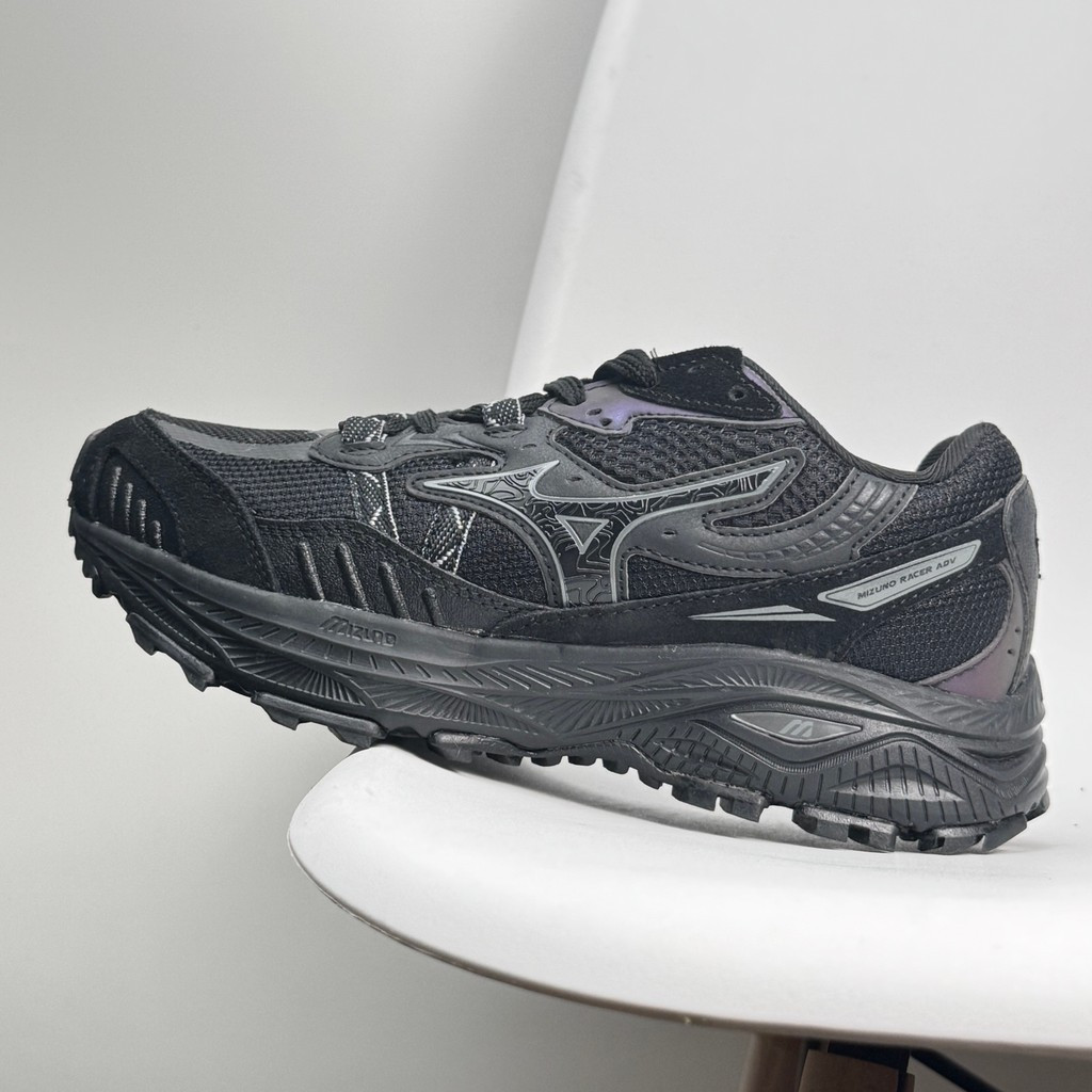 รองเท้าจ๊อกกิ้ง Mizuno Racer ADV Retro สีดํา Unisex.Made พร้อมผ้าตาข่าย 0L8U