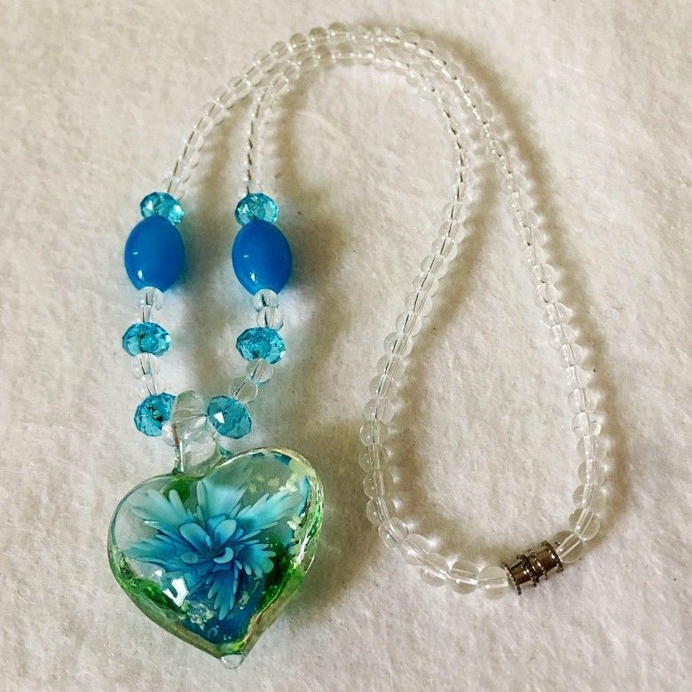 แฟชั่น Heart-Shaped Glass Heart-Shaped Glass Retro สร้อยคอสีต่างๆประณีต All-Match Glass 5.5