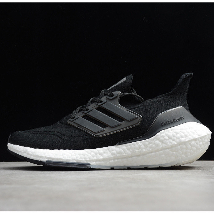 Ultrasboost 21 ultrasboost 22 ผู้ชายผู้หญิงรองเท้าวิ่ง Ultraboost breathable cushion รองเท้าผ้าใบรอง