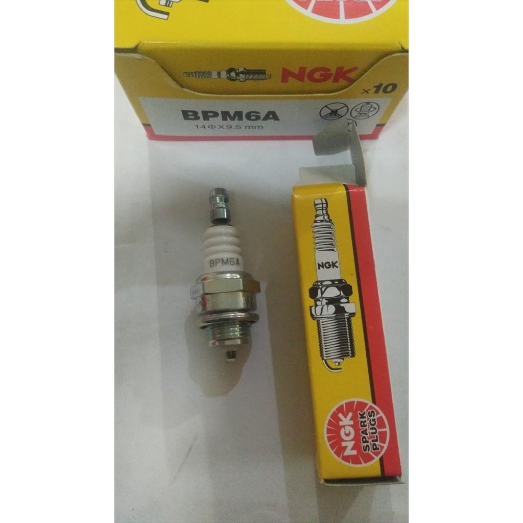หัวเทียนเครื่องตัดหญ้าเลื่อยยนต์ NGK BPM6A ดั้งเดิม