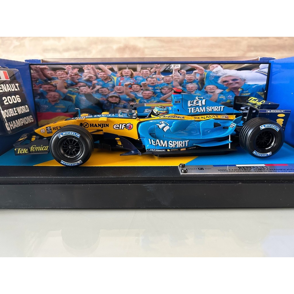 [Orphan] ล้อร้อน 1/18 F1 Renault Fleet Renault R26 Aaron