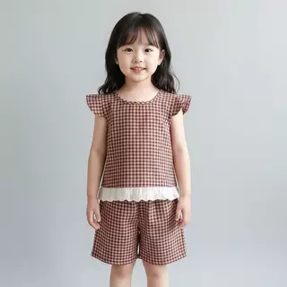 Dolemi Baby ชุดเซตเด็กหญิง 2ชิ้น ลายสก๊อต สีเขียว สีแดง เด็กผู้หญิง แขนระบาย กางเกงขาสั้น ชายเสื้อลูกไม้
