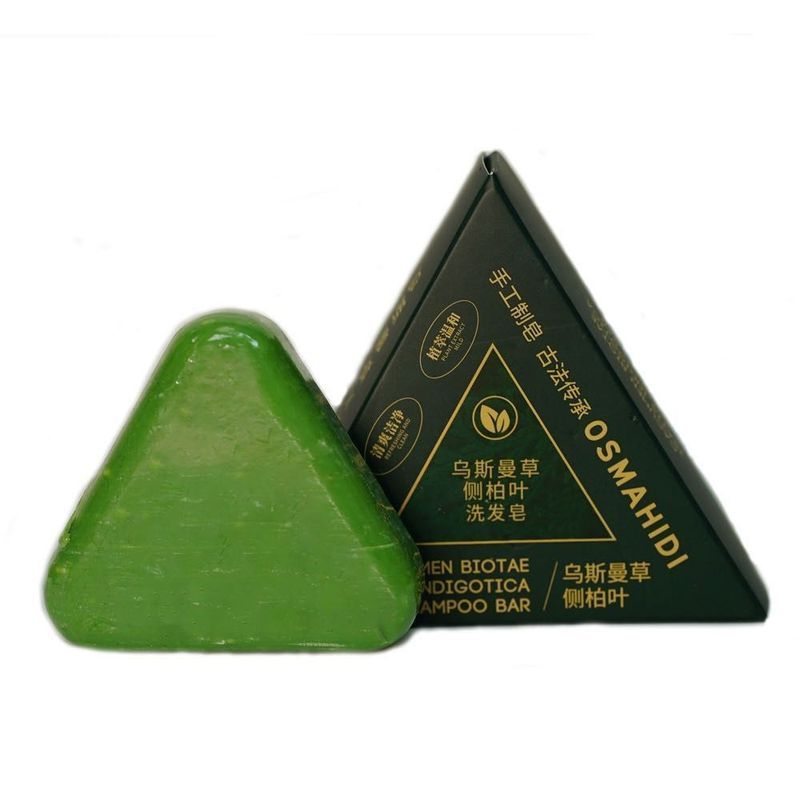 侧柏叶乌斯曼草洗发皂滋养养发发清爽洁净植物乌斯曼洗发皂Cypress leaf Usman grass shampoo soap controls oil, dandruff, and nourishes hair